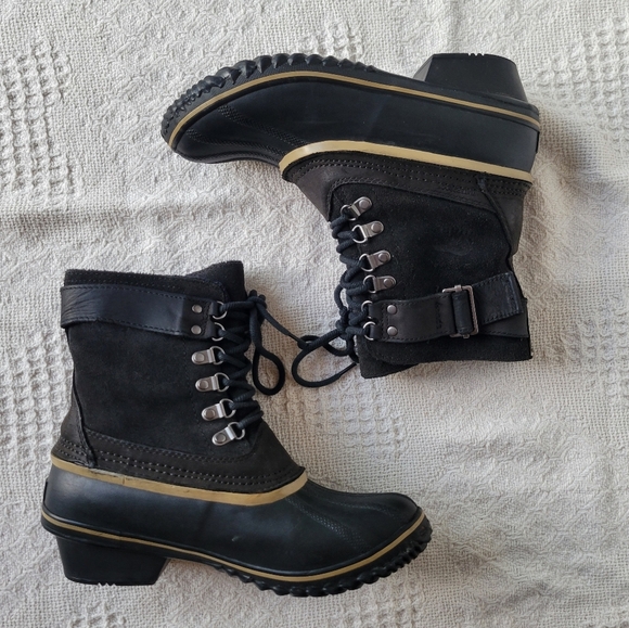 Sorel Women's Winter Fancy Lace II Mid Calf Snow Waterproof Tie up Boot - Picture 5 of 12